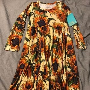 NWT NIB Posh Peanut 5 Arev sunflower twirl dress